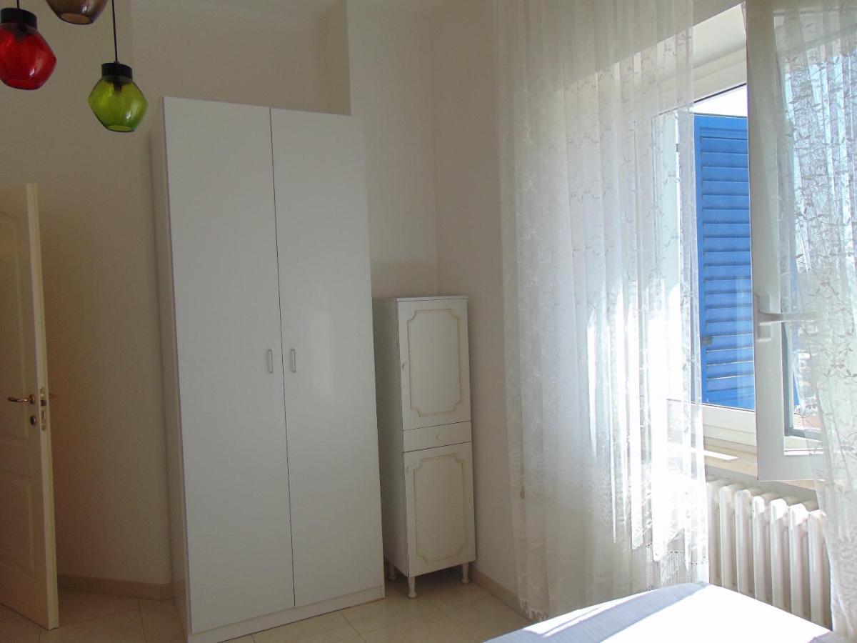 N019 - Numana, Prestigioso Quadrilocale Vista Mare 아파트 외부 사진